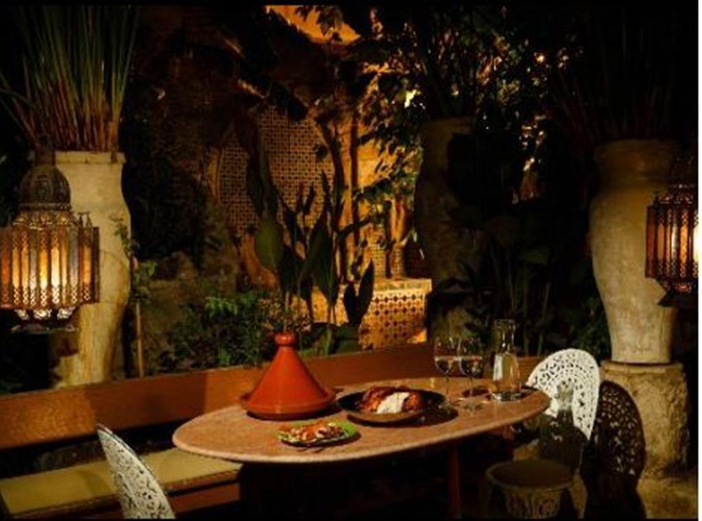 Riad Idrissy Fes Luaran gambar